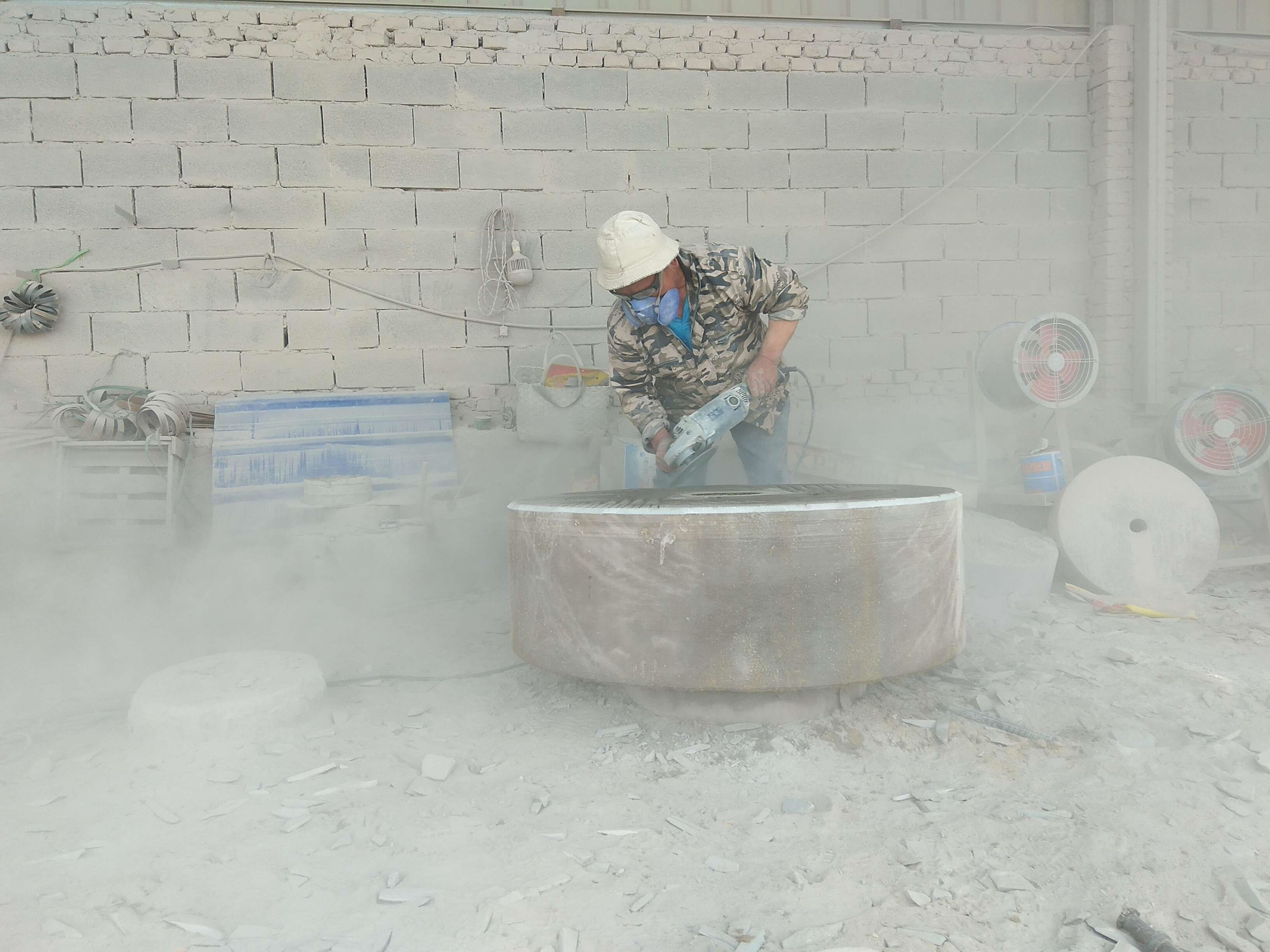 創(chuàng)建于改革開(kāi)放初期，為品質(zhì)，精益求精